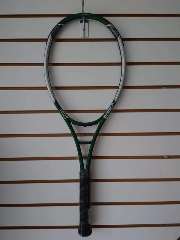 Prince Tour NXGraphite 650 Midsize Tennis Racket